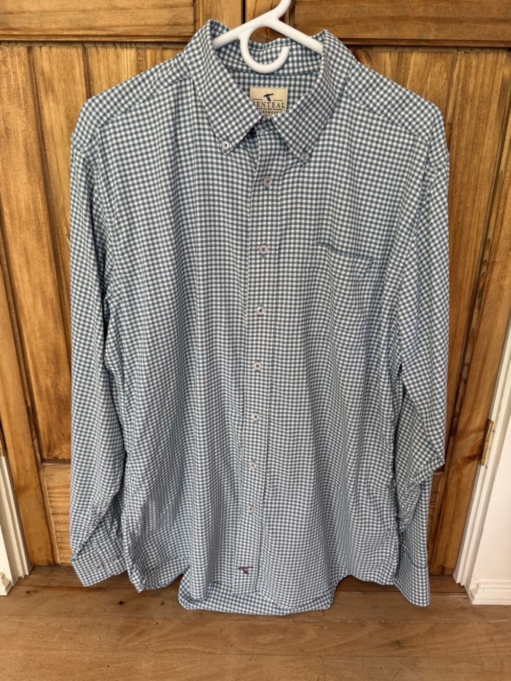 GenTeal Button Down Shirt | Large